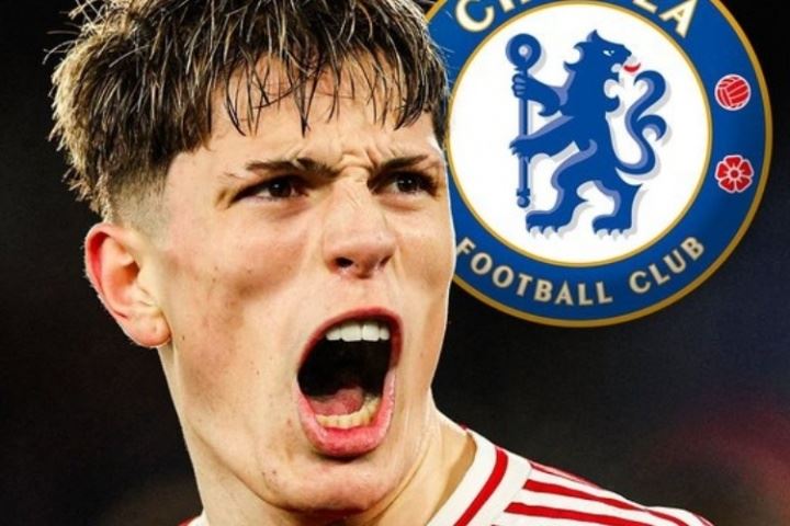 马雷斯卡表示左路还需要一些补充，罗马诺：那名球员将是加纳乔