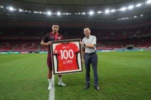 在亚冠首轮中，蒋光太达成代表俱乐部出战各项赛事100场里程碑