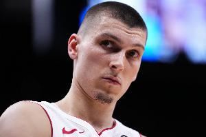 希罗谈复出时间表：原计划是8-12周 但恢复速度好过预期