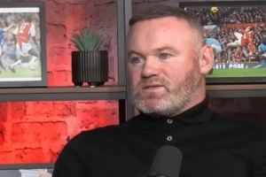 将迎40岁生日！太阳报：鲁尼扮成牙叔，唱皇后乐队歌曲庆祝生日